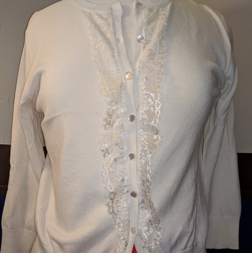 Delicate white cardigan